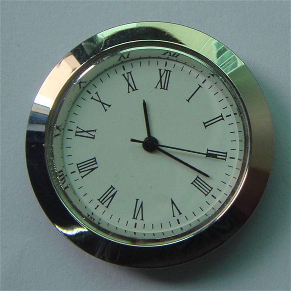 Đồng Hồ Kỹ Thuật Số Dạng Dính Dát Đá Xu Hướng Mới Cho Xe Hơi