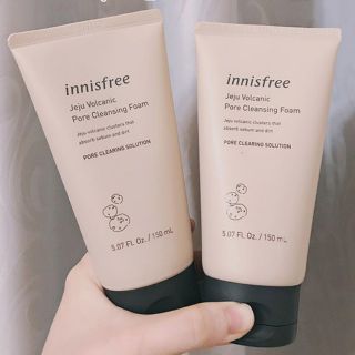 Sữa rửa mặt Jeju Volcanic Pore Cleansing Foam