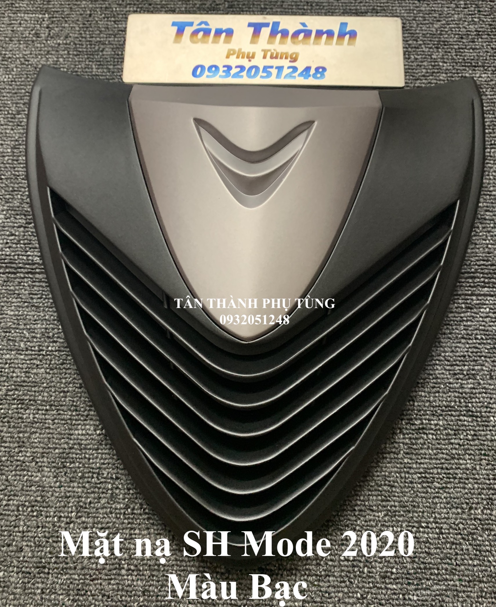 Mặt nạ SH mode 2020 kiểu SH Ý màu bạc - Đồ chơi xe