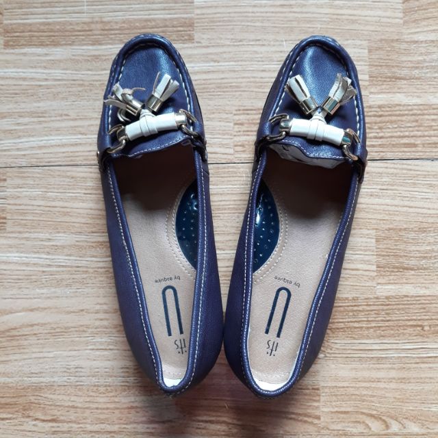 Giày nữ da thật size 37