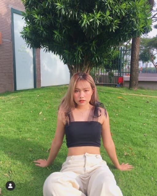 (Ảnh thật) Áo kiểu croptop 2 dây buộc vai (đen/trắng)