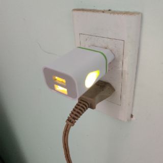 Củ sạc nhanh 2 cổng USB có đèn led