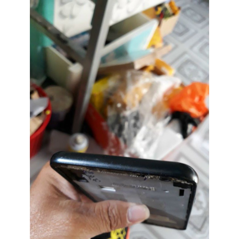 xác Samsung galaxy J4 ( J400F ) bể màn