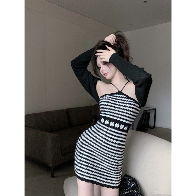 Cocory vn Đầm Dệt Kim Hai Dây Hở Vai Kẻ Sọc Thời Trang Retro Quyến Rũ Cho Nữ