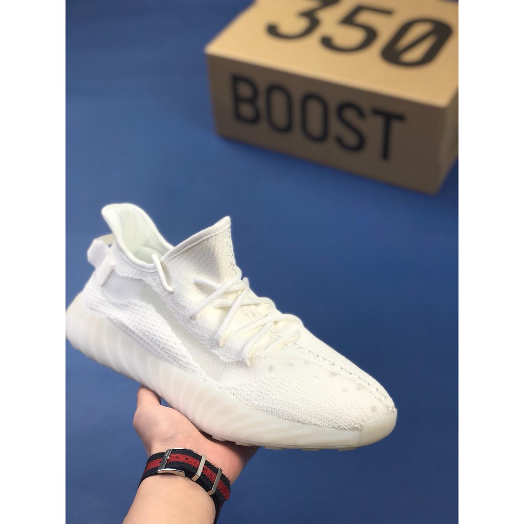 Yeezy 350 V3 Tiếp xúc lần đầu tiên Adidas Yeezy Boost 350 V3 