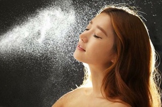 Xịt khoáng Avene 300ml