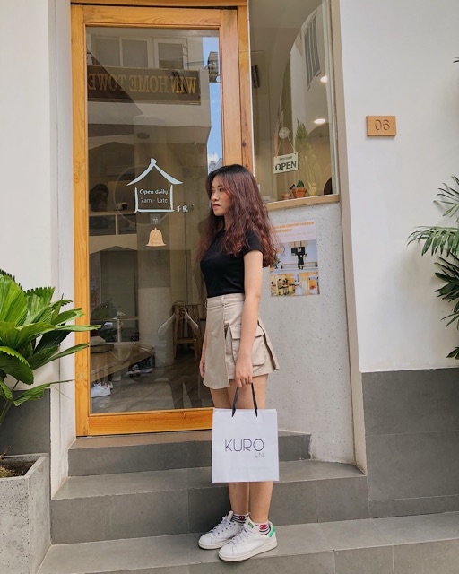 Quần váy túi hộp màu kem (S/M/L) | BigBuy360 - bigbuy360.vn