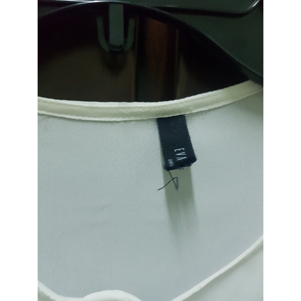 Áo Elise Nem Eva de Eva sz M đồng giá