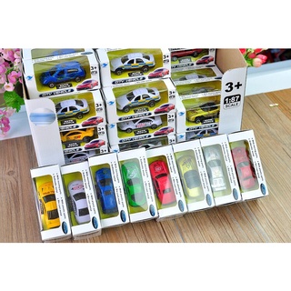 Xe kim loại mô hình 1:64