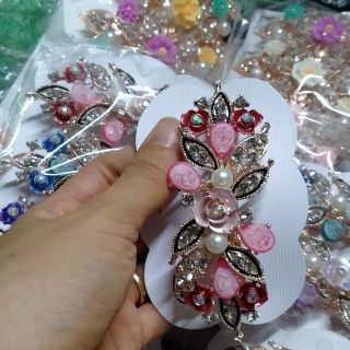 Cặp tóc đính đá hoa