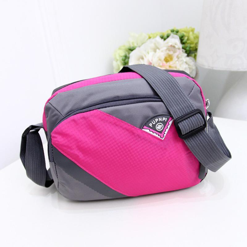 Túi Đeo Chéo Bằng Nylon Chống Nước Đa Năng Phong Cách Mới Cho Nữ