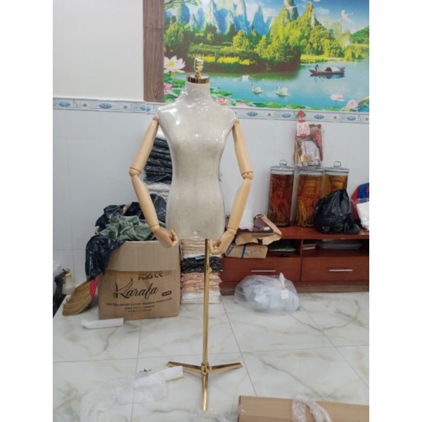 MANOCANH nữ chân mạ vàng + chóp vàng