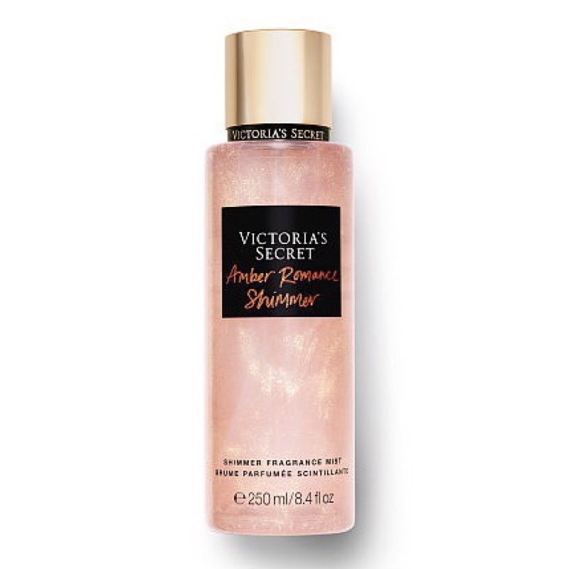 Body mist xịt thơm Victoria’s Secret 250ml 𝐀𝐦𝐛𝐞𝐫 𝐑𝐨𝐦𝐚𝐧𝐜𝐞 𝐬𝐡𝐢𝐦𝐦𝐞𝐫 (nhũ)