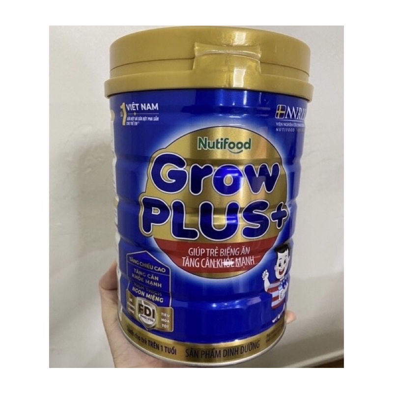 Sữa bột nutifood grow plus+ 900g