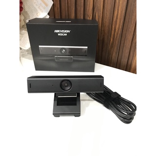 Webcam Hikvison DS-UC2 ( 2mp) cho máy tính, tích hợp mic thu âm, tự động lấy nét, kết nối cổng US thumbnail