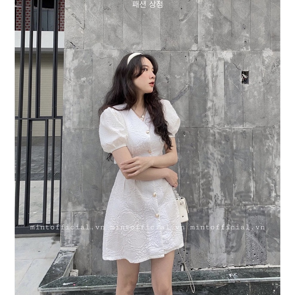 Váy gấm hở lưng trẻ trung, đầm nữ dáng chữ a cutout lưng xòe xinh