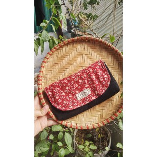 VÍ HANDMADE HỌA TIẾT HOA NHÍ ĐỎ ảnh chụp thật