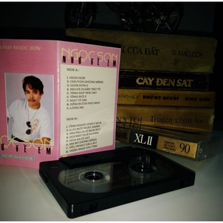 2 băng cassette Ngọc Sơn
