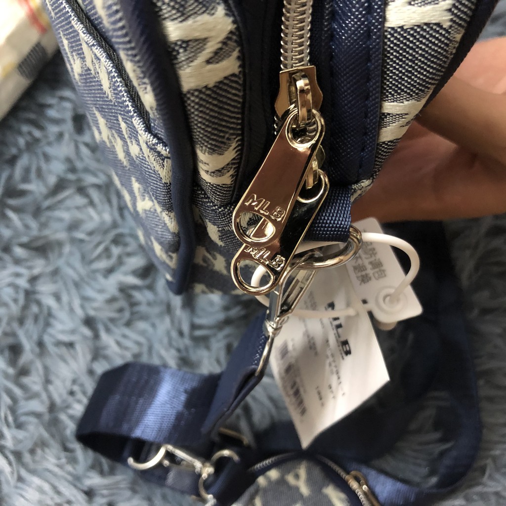 Túi đeo chéo NY 2 chi tiết mầu mới 2021