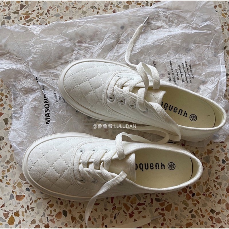 Giày thể thao sneaker nữ trắng quả trám basic dễ phối đồ Yannie Lolita