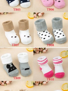 Tất cổ lông cừu cho bé