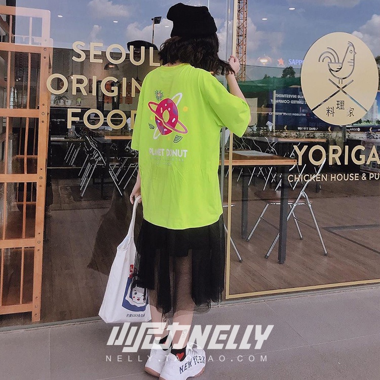 Áo phông Nelly Heybig cộc tay - Planet Donut