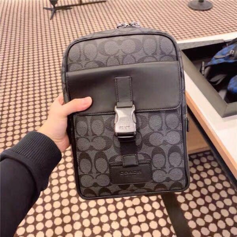 Túi Nam Coach auth sale
