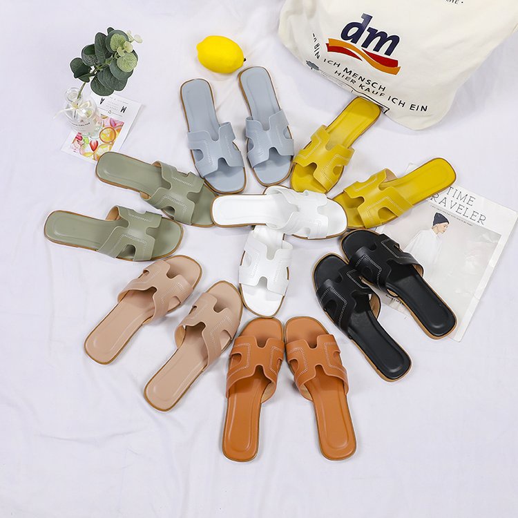 Giày Sandal Đế Bằng Mềm Mại Thoải Mái Phong Cách Hàn Quốc Thời Trang Đi Biển Mùa Hè Cho Nữ