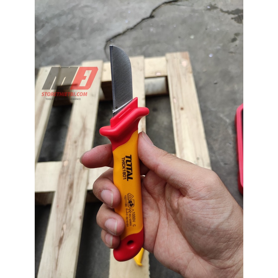 THKITH1601 Bộ dụng cụ cách điện 1000V 16 chi tiết TOTAL