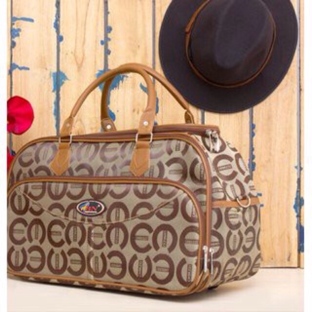 Túi xách du lịch cao cấp giá rẻ