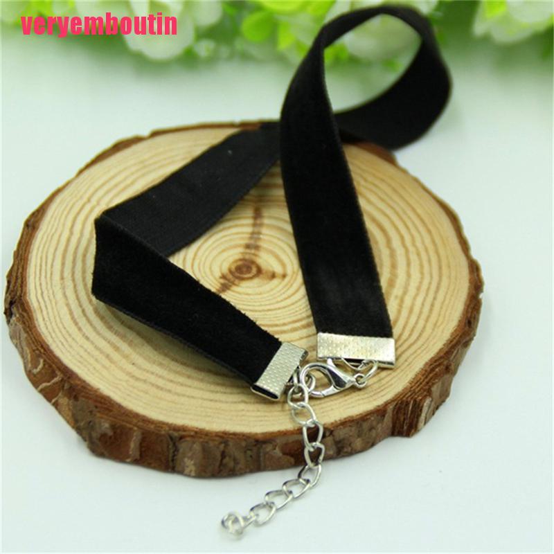 Vòng Cổ Choker Vải Nhung Màu Đen Phong Cách Gothic Cổ Điển