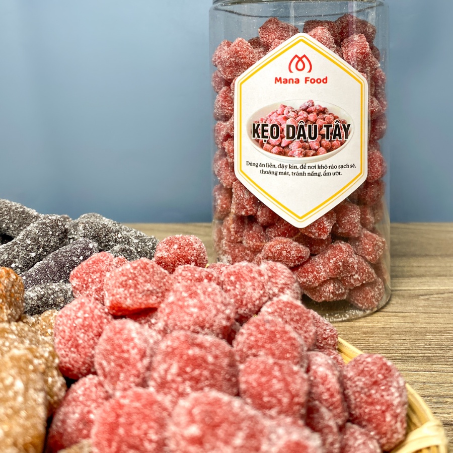 Kẹo Dâu Tây Đà Lạt Mana Food 500G