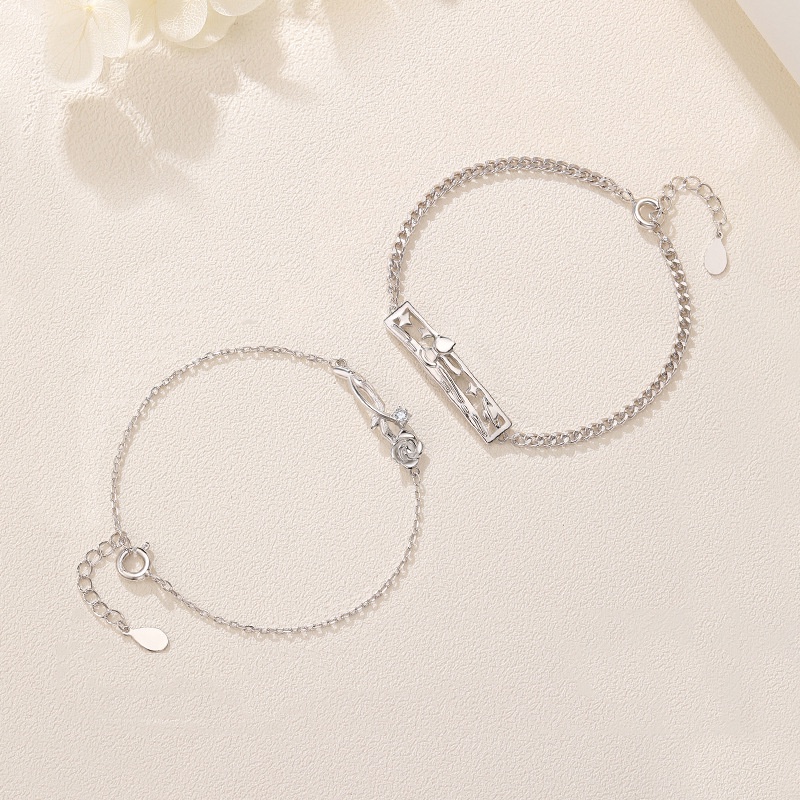 Vòng Tay Cặp Đôi Hoa Hồng Dòng Qixi Thời Trang