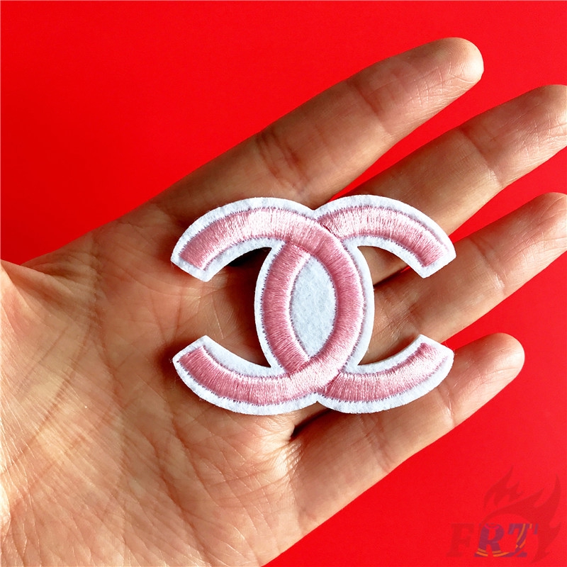 Miếng vá ủi hình logo thời trang tiện lợi