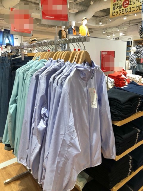 Áo khoác gió Uniqlo nữ (siêu nhẹ) - có sẵn nhiều màu đẹp | BigBuy360 - bigbuy360.vn