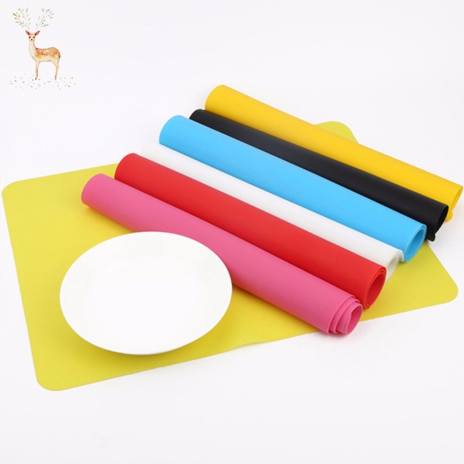 Tấm lót bàn ăn bằng silicon 40*30cm cách nhiệt tiện dụng