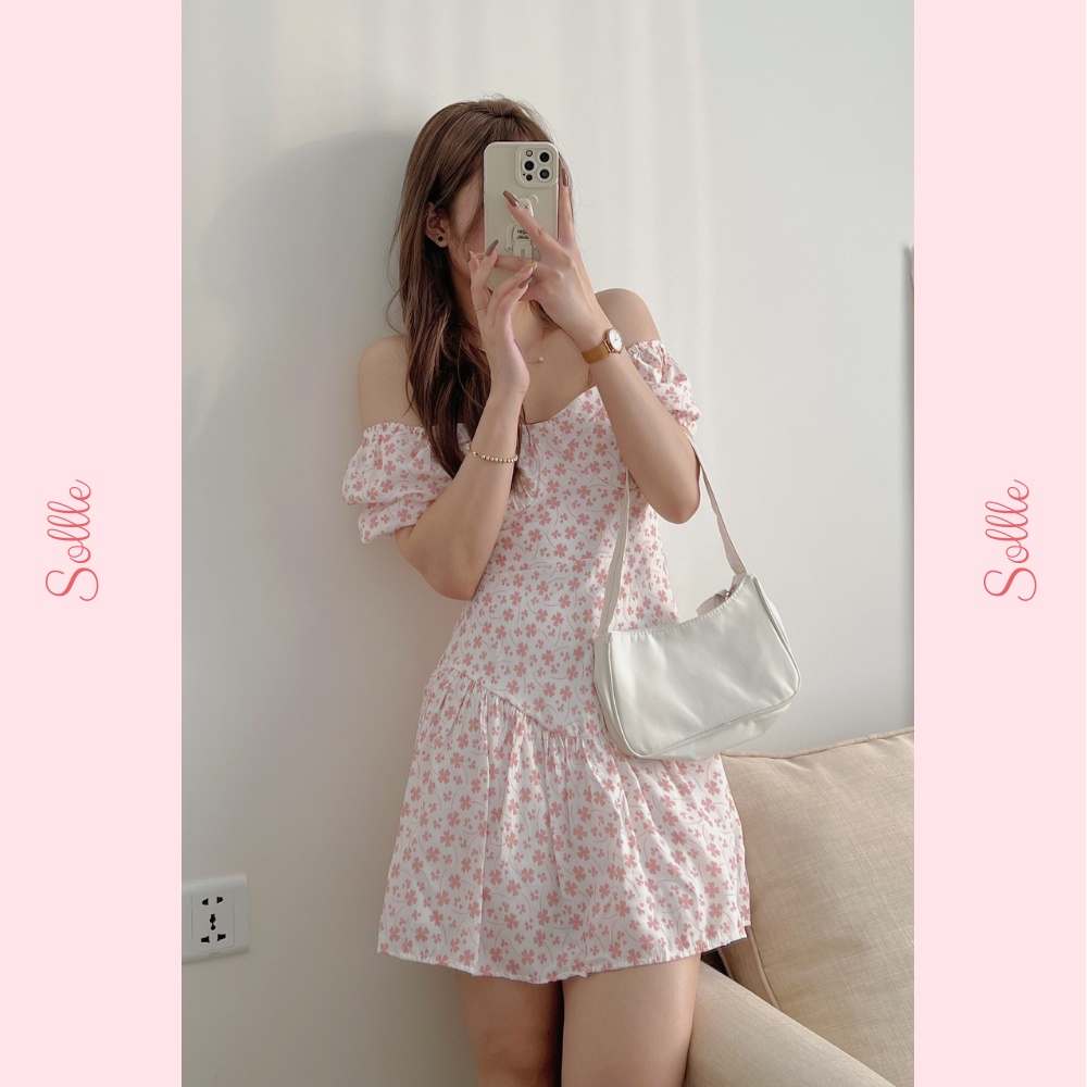 Váy mini đầm hoa nhí cỏ 4 lá dáng xòe ngắn chun lưng mặc 2 kiểu tay bồng, trễ vai Sollle VHN005