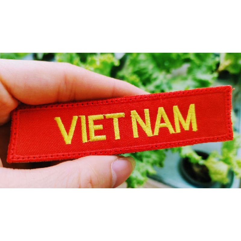 Patch vải sticke chữ Việt Nam đeo ngực áo