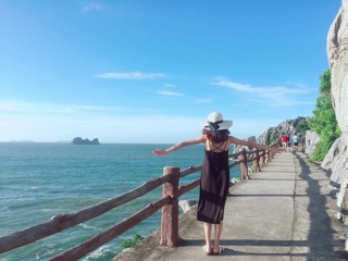 Đầm 2 dây sang chảnh