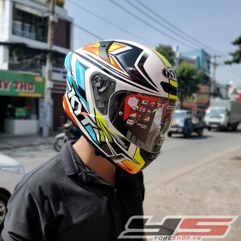 Mũ bảo hiểm fullface KYT TT Course tem Kasma Daniel