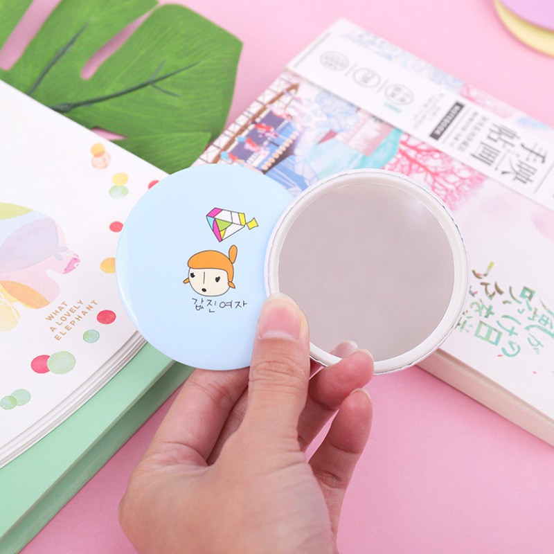 [Hàng mới về] Gương Trang Điểm Mini Hình Tròn Họa Tiết Hoạt Hình Phong Cách Hàn Quốc Dễ Thương Tiện Dụng