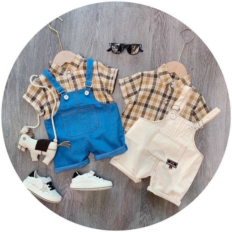 Set trang phục yếm jean xanh phối sơ mi caro cổ tàu cho bé trai bé gái hàng Quảng châu cực đẹp