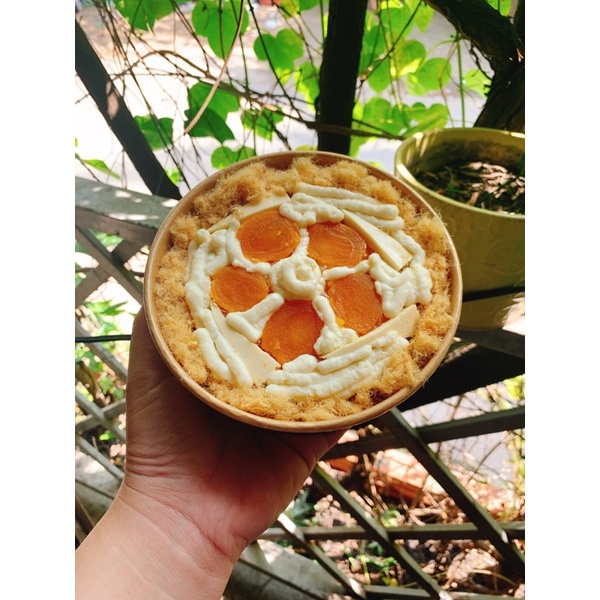 Bông lan trứng muối tô 750ml