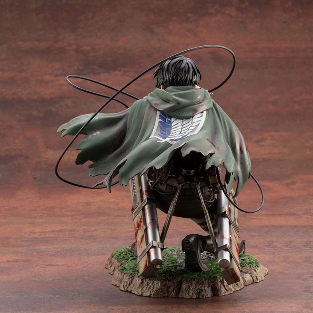 Mô Hình Nhân Vật Phim Attack On Titan Bằng Pvc