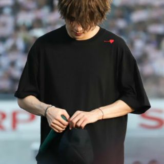 Vòng tay đan dây đỏ Taehyung