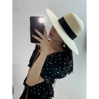 Set áo chấm bi nhún quần đen