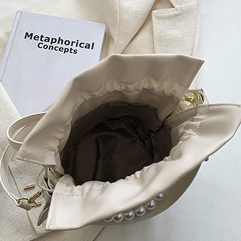 Túi đeo chéo IELGY đính ngọc trai cao cấp thời trang dành cho nữ