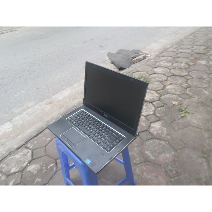 Laptop cũ, dell vostro 3550, intel core i5 2430m, ram 4gb 15.6 led HD, vỏ nhôm,
