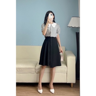 Áo kẻ caro cổ sen