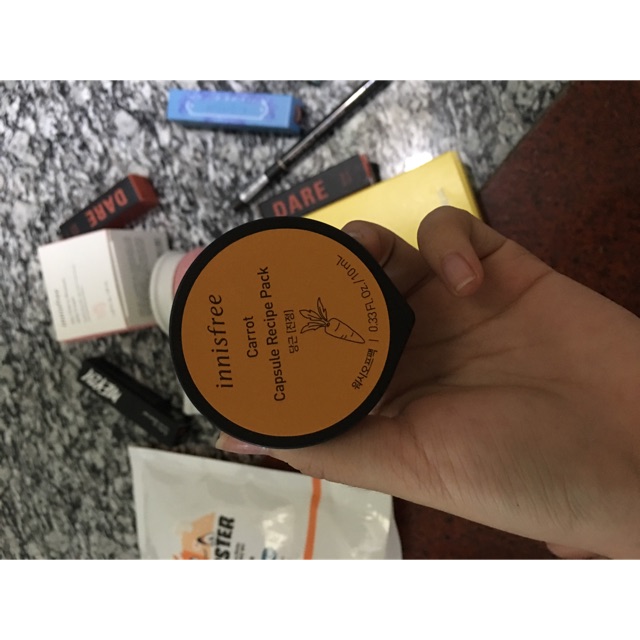 Mặt nạ Innisfree